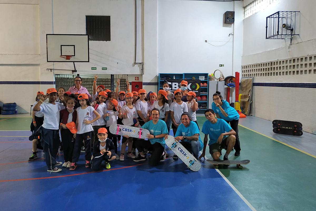 Festival Transforma leva aulas de skate para mil crianças de Santos (SP)